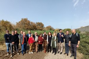 Los vecinos de Costacabana contemplaron el arranque de los trabajos