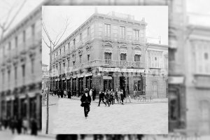 En los años dorados del Hotel Inglés, en los bajos del edificio estuvo el mítico Café Lion D’or, templo de las vedetes de los años 20.