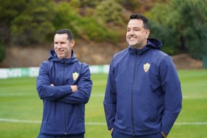 Diego Maziel (derecha), junto a Cid Andrade en un entrenamiento de la pretemporada invernal.