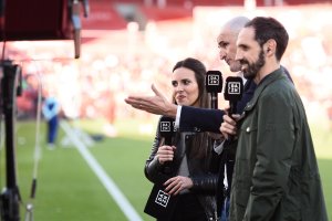 Fernando Soriano comentando el Almería-Atlético de Madrid en DAZN.