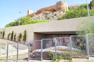 Vista de la Muralla Sur desde los restos tardorromanos