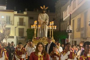 Devoto traslado de la imagen por las calles de Cuevas el pasado 14 de marzo.