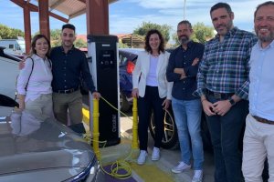 Los nuevos puntos de recarga de coches eléctricos en Golf Alborán fueron inaugurados el pasado fin de semana.