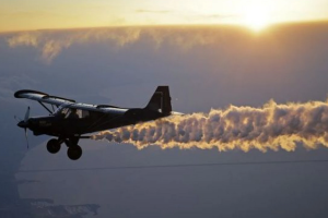 Las avionetas espantanubes.