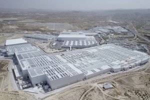 Fábrica de Dekton de Cosentino en el Parque Industrial de Cantoria.
