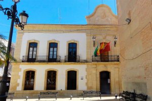 Sede del Ayuntamiento de Vera junto a la Plaza Mayor.