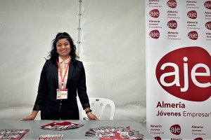Stand de AJE Almería en la Feria de las Ideas