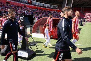 Salida al campo de los equipos.