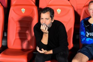 Quique Sánchez Flores en el Almería-Getafe en el Estadio de los Juegos Mediterráneos.