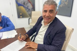 Alejandro Bouza, presente del Poli Ejido.