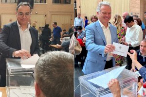 José Céspedes y Diego Valera votan este jueves en las elecciones al Claustro Universitario.