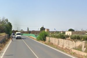 Carretera AL-3117 junto a la que está el paraje donde se ha producido el tiroteo.