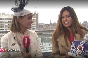 Nuria Marín, con la corona impresa en 3D en Almería.