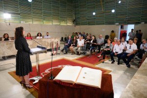 Toma de posesión de los nuevos funcionarios municipales.