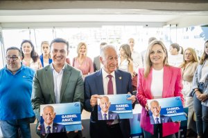Foto tras la presentación del programa del PP de Roquetas de Mar.