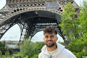 Arnau eligió una visita a París para desconectar de la Liga.