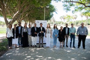 Foto de familia de candidatos del PP de El Ejido.