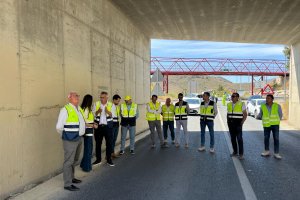 La delegada de Fomento, Vivienda y Ordenación del Territorio, Carmen Belén López, ha realizado una visita técnica a las obras.