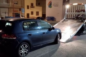 El coche del candidato de Cs.