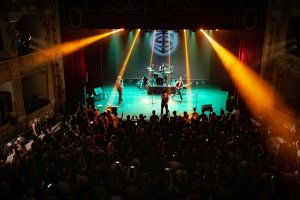 Éxitos que marcaron una época y una generación.