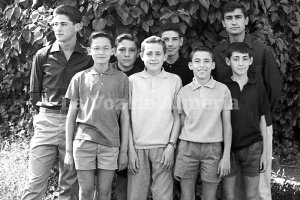 Alumnos del colegio de la Salle en 1962. Solo uno llevaba un reloj de pulsera en la muñeca.