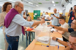 Antonio Bonilla votando este 28M.