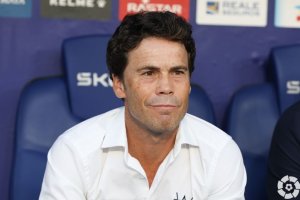 Rubi celebró la salvación en su último partido al frente del conjunto rojiblanco.