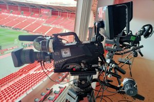 El Almería seguirá disfrutando del fútbol en Primera y la televisión aporta alrededor de 40 millones.