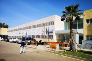 Edificio de Dirección del Hospital Torrecárdenas.