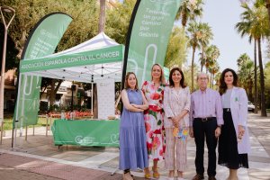 La campaña ha comenzado este miércoles en la Rambla de Almería.