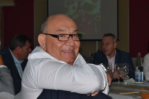 Francisco Pizán, querido y respetado por todos en el balonmano.