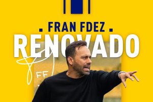 Fran Fernández renueva su contrato con la A.D. Alcorcón para la temporada 2023-2024.