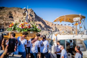 La Virgen del Carmen en su procesión de Aguadulce