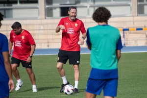 Día I de Vicente Moreno en el campo Anexo.