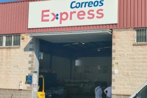 Centro logístico de Correos en La Juaida.