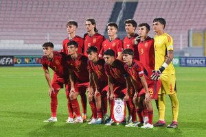 El once de España con el almeriense Bruno Iribarne ante Italia.