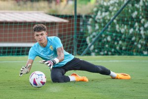 Bruno Iribarne en su primer entrenamiento de la pretemporada con el primer equipo.