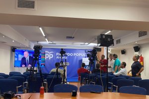 Sede del PP en esta noche electoral del 23J.