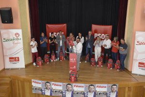 Acto del PSOE en Fiñana.