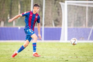 Un futbolista de solo 20 años que quiere regresar a Primera División.