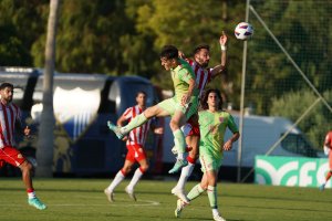 El tercer amistoso del verano dejó la primera derrota con Vicente Moreno en el banquillo rojiblanco.