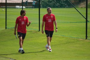 Dani Pendín y Vicente Moreno pasan las 24 horas juntos buscando lo mejor para el equipo.