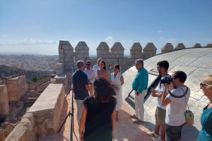 La Alcazaba amplia visitas.