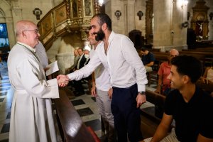 Mohamed El Assy en la ofrenda floral de la pasada temporada.