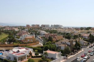 Archivo de una urbanización en Roquetas de Mar.