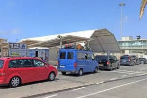 Imagen de vehículos en el Puerto de Almería.