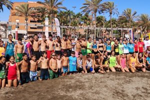 Todos jugaron y ganaron por Ambrosio Sánchez.