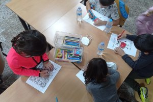 Imagen de archivo de los niños en la ludoteca de Cantoria.