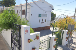 Imagen captura de la fachada del colegio San Roque de Felix.