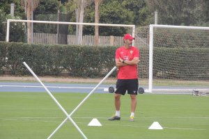 Vicente Moreno solo tiene una X como rojiblanco.